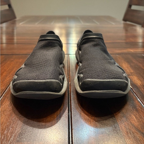 CROCS Swiftwater Mesh Wave Black Sandals Slides Water Boat Beach Shoes Men’s 8 - Picture 3 of 7